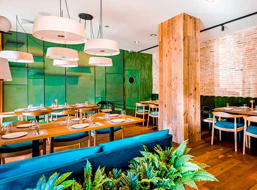 restaurante_Artilleria_L1_pared_verde